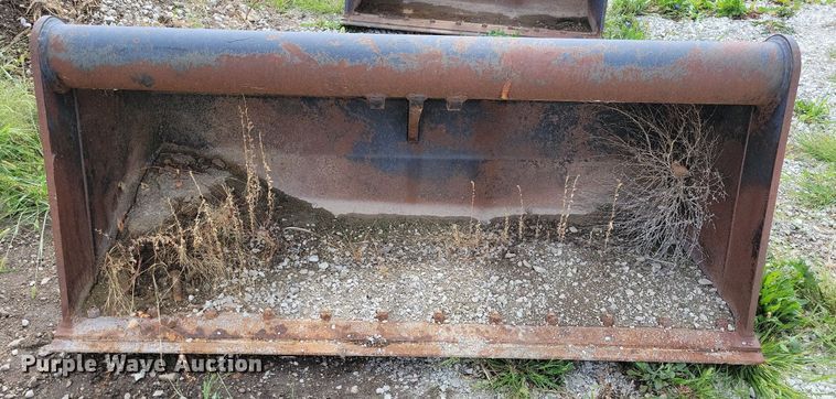 image for item IN9748 2008 Central Fabricators DG-XLS  72"W excavator bucket