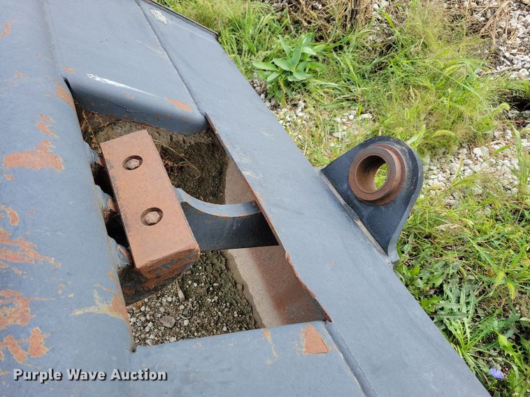 image for item IN9748 2008 Central Fabricators DG-XLS  72"W excavator bucket