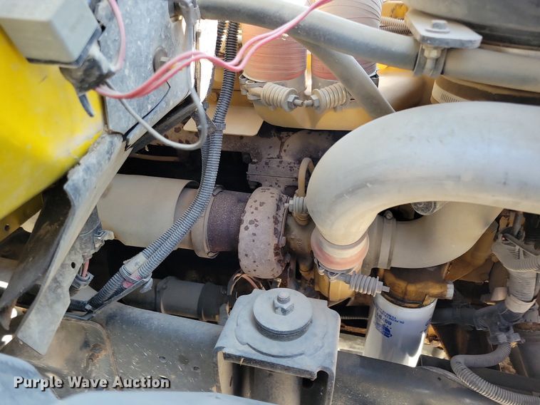 image for item IQ9914 1991  Chevrolet Kodiak  bucket truck