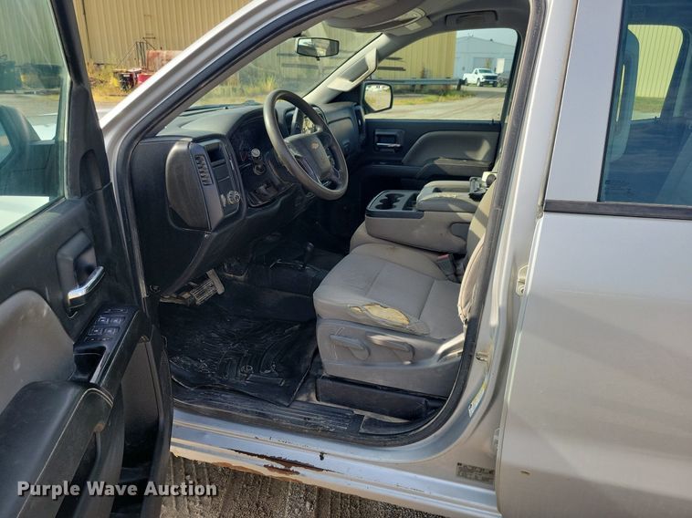 image for item IQ9915 2015 Chevrolet Silverado 1500  Double Cab pickup truck