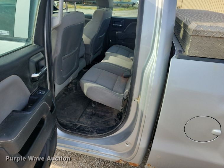 image for item IQ9915 2015 Chevrolet Silverado 1500  Double Cab pickup truck