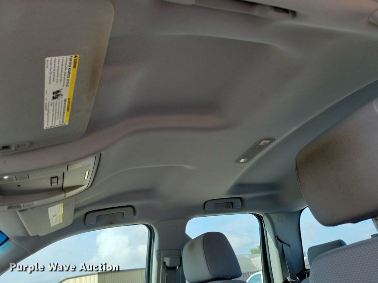 image for item IQ9916 2015 Chevrolet Silverado 1500  Double Cab pickup truck