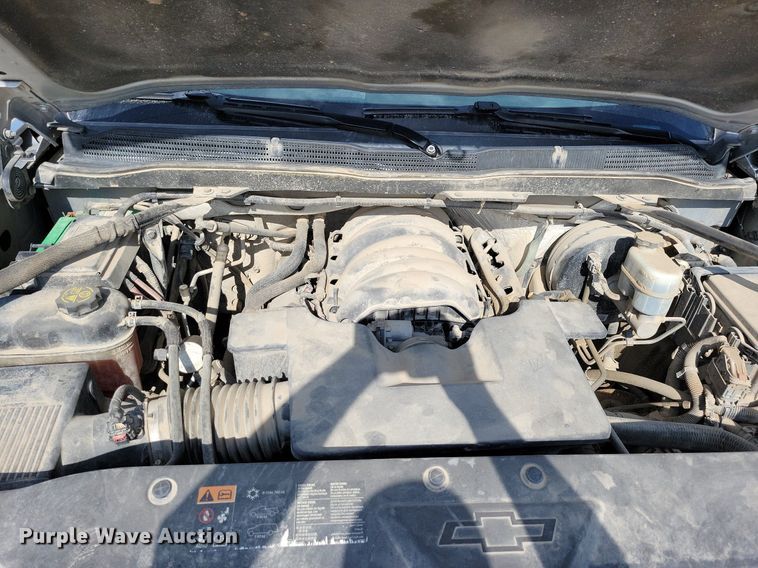 image for item IQ9916 2015 Chevrolet Silverado 1500  Double Cab pickup truck