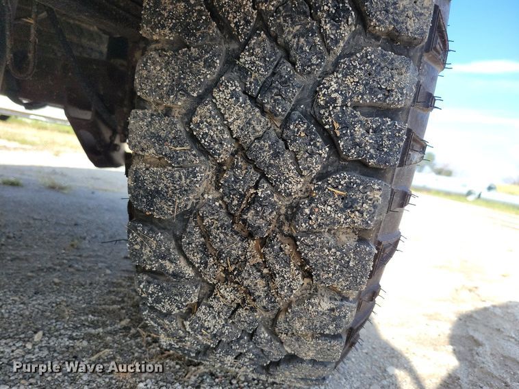 image for item IQ9916 2015 Chevrolet Silverado 1500  Double Cab pickup truck