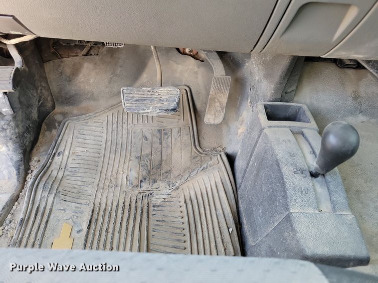 image for item IQ9917 2009 Chevrolet Silverado 1500  Ext. Cab pickup truck