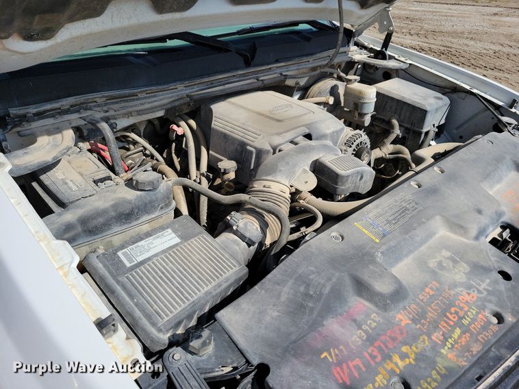 image for item IQ9917 2009 Chevrolet Silverado 1500  Ext. Cab pickup truck