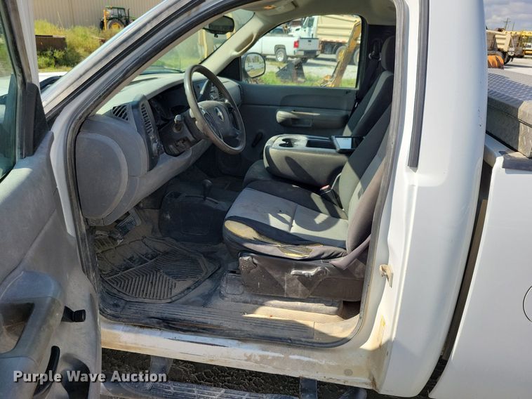 image for item IQ9918 2009  Chevrolet Silverado 1500  pickup truck