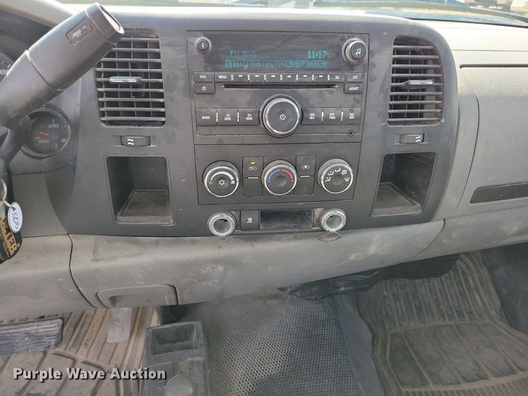 image for item IQ9918 2009  Chevrolet Silverado 1500  pickup truck