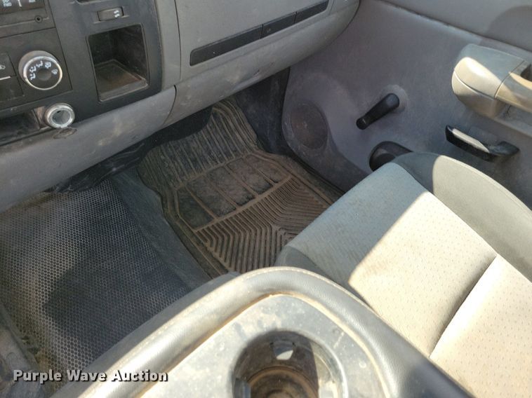 image for item IQ9918 2009  Chevrolet Silverado 1500  pickup truck