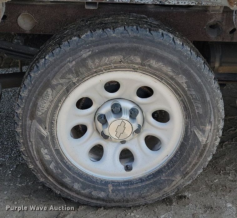 image for item IQ9918 2009  Chevrolet Silverado 1500  pickup truck