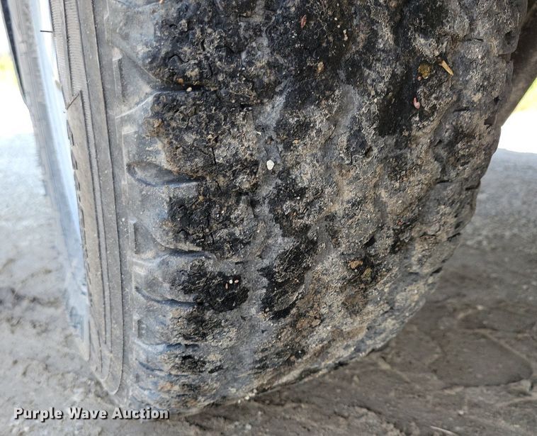 image for item IQ9918 2009  Chevrolet Silverado 1500  pickup truck