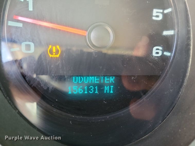 image for item IQ9919 2001 Chevrolet Silverado 1500  Ext. Cab pickup truck