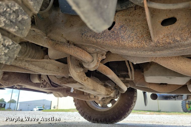 image for item IQ9919 2001 Chevrolet Silverado 1500  Ext. Cab pickup truck