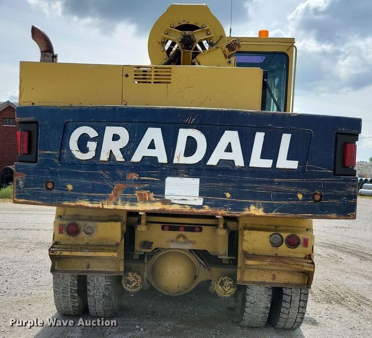 image for item IQ9920 1999 Gradall XL4100  wheeled excavator