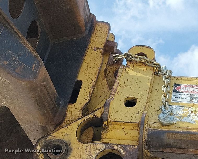 image for item IQ9920 1999 Gradall XL4100  wheeled excavator