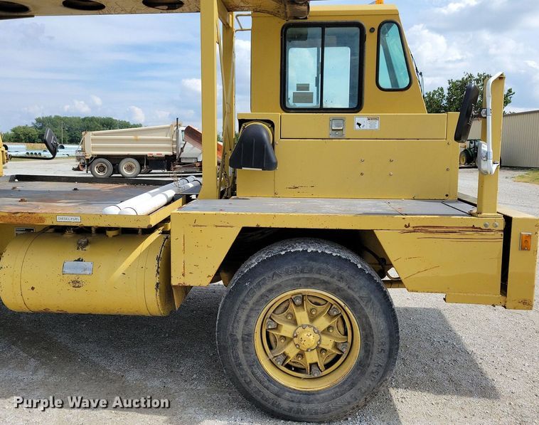 image for item IQ9920 1999 Gradall XL4100  wheeled excavator