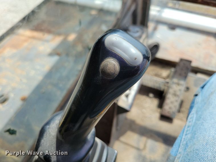 image for item IQ9920 1999 Gradall XL4100  wheeled excavator