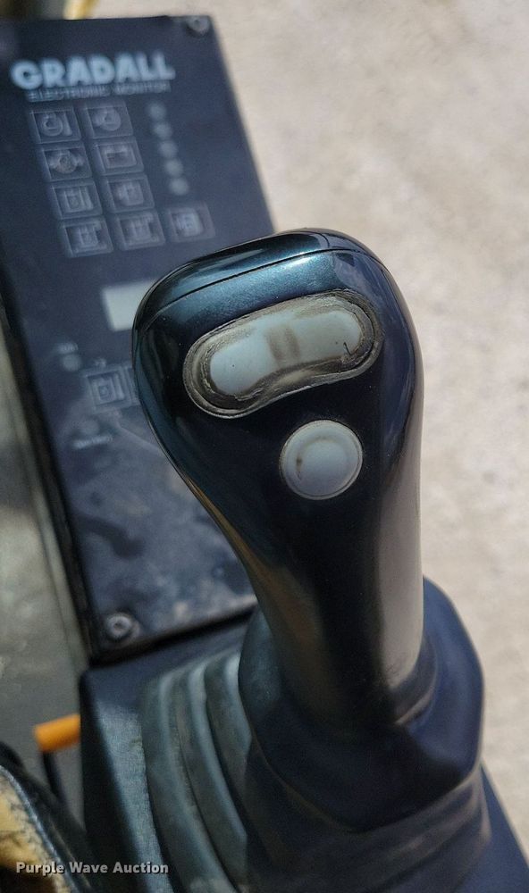 image for item IQ9920 1999 Gradall XL4100  wheeled excavator