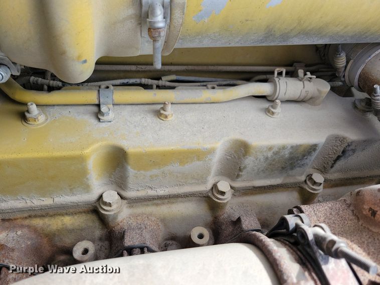 image for item IQ9920 1999 Gradall XL4100  wheeled excavator