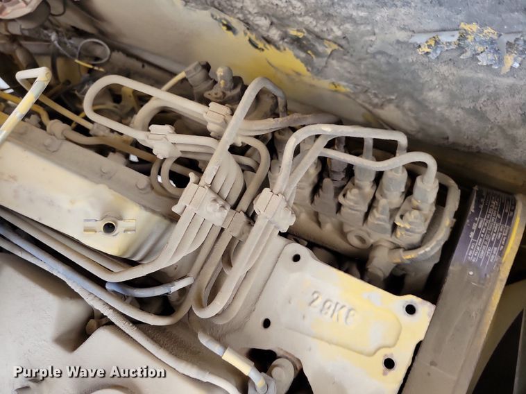 image for item IQ9920 1999 Gradall XL4100  wheeled excavator