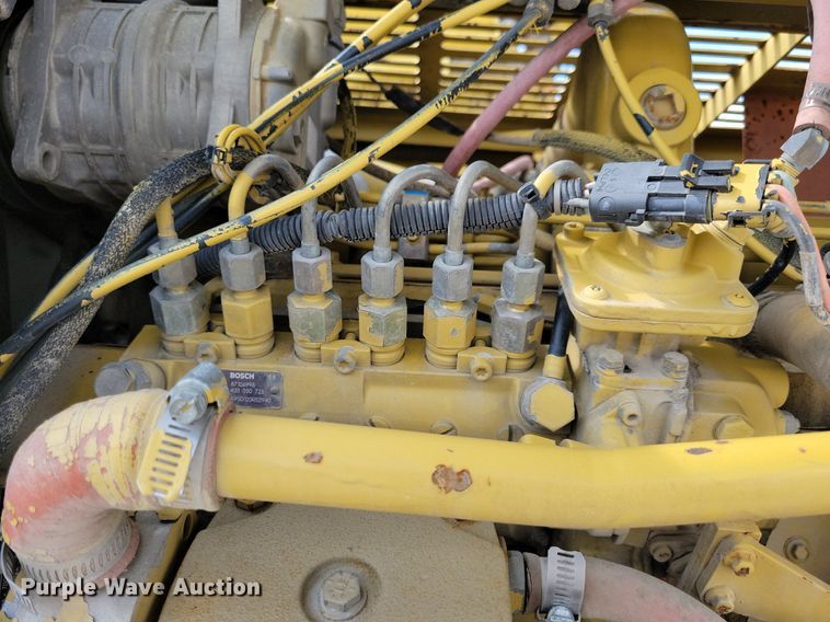 image for item IQ9920 1999 Gradall XL4100  wheeled excavator