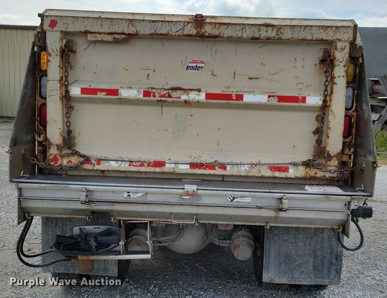 image for item IQ9921 2014 International WorkStar 7400  dump truck