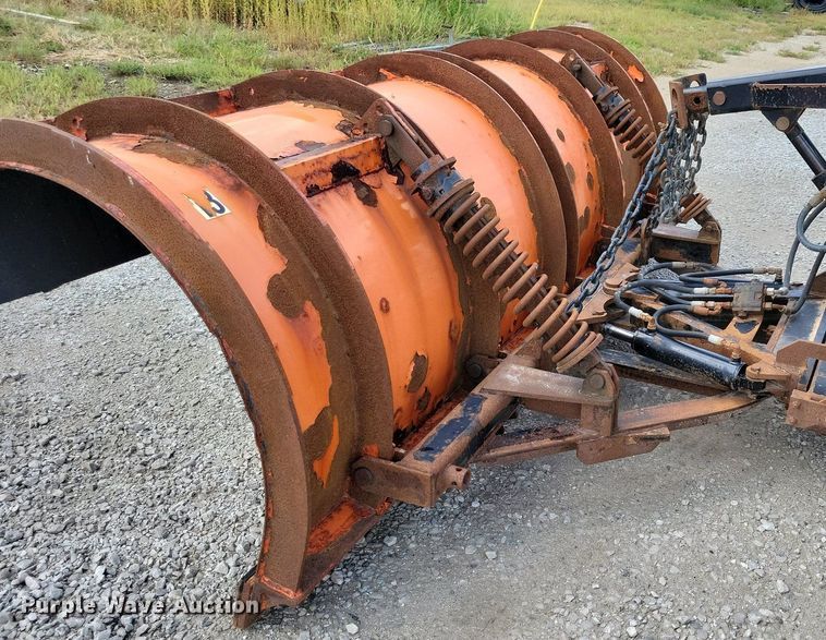 image for item IQ9921 2014 International WorkStar 7400  dump truck