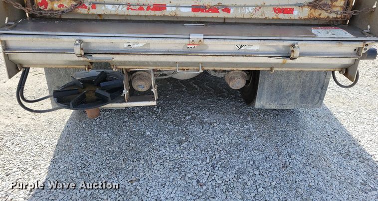 image for item IQ9921 2014 International WorkStar 7400  dump truck