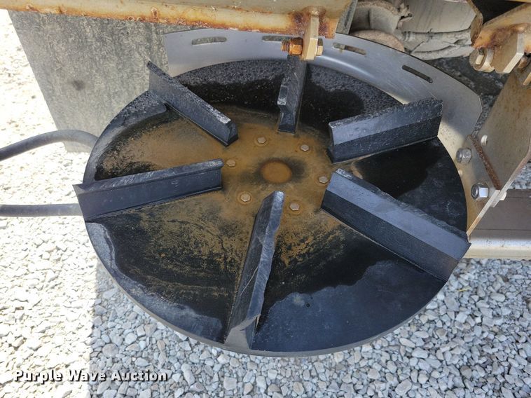 image for item IQ9921 2014 International WorkStar 7400  dump truck