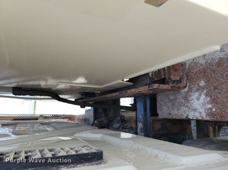 image for item IQ9921 2014 International WorkStar 7400  dump truck