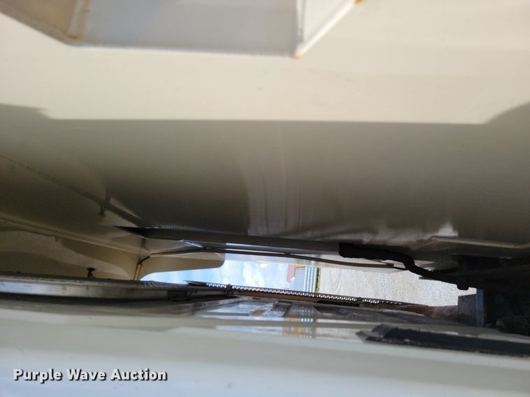 image for item IQ9921 2014 International WorkStar 7400  dump truck