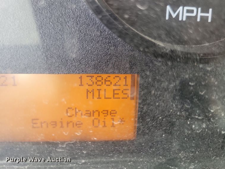 image for item IQ9921 2014 International WorkStar 7400  dump truck