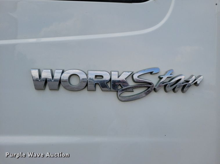 image for item IQ9921 2014 International WorkStar 7400  dump truck