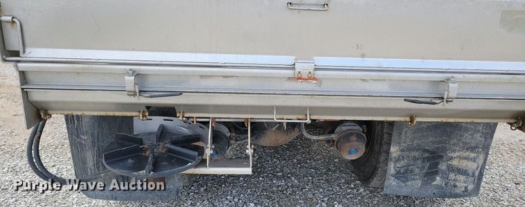 image for item IQ9922 2014 International WorkStar 7400  dump truck