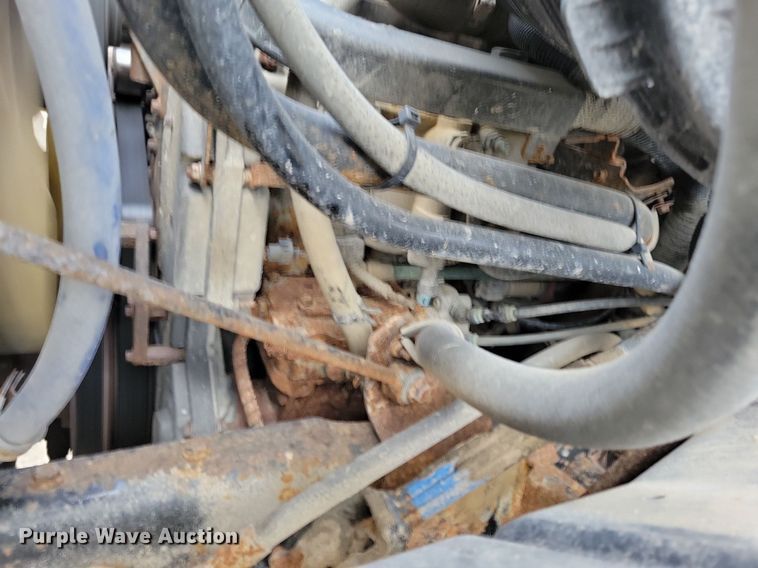 image for item IQ9922 2014 International WorkStar 7400  dump truck