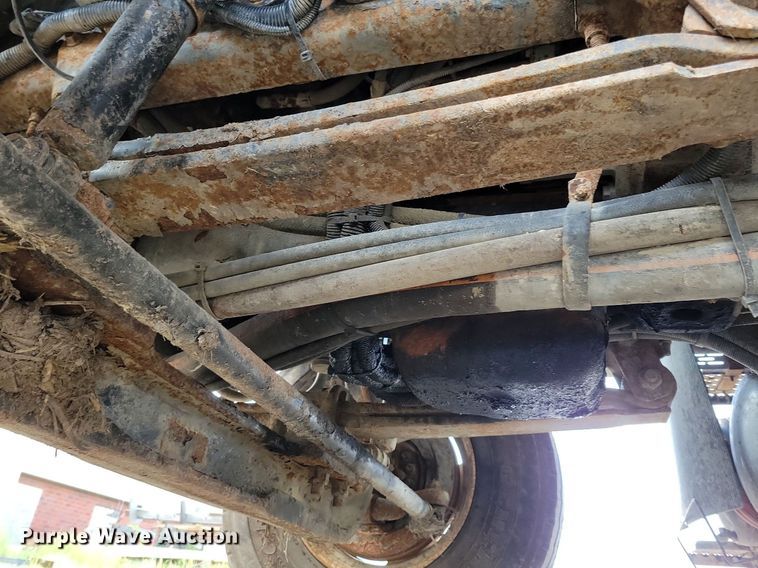 image for item IQ9922 2014 International WorkStar 7400  dump truck