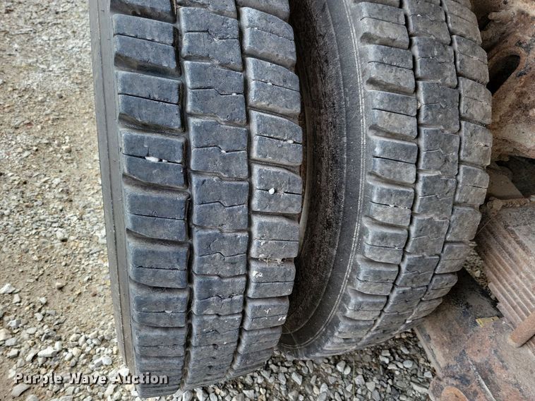 image for item IQ9922 2014 International WorkStar 7400  dump truck