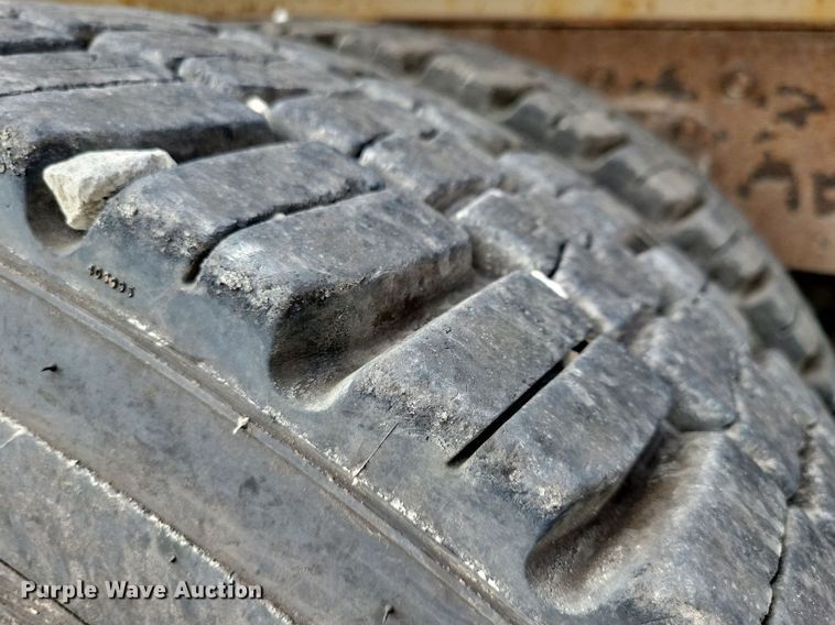 image for item IQ9922 2014 International WorkStar 7400  dump truck