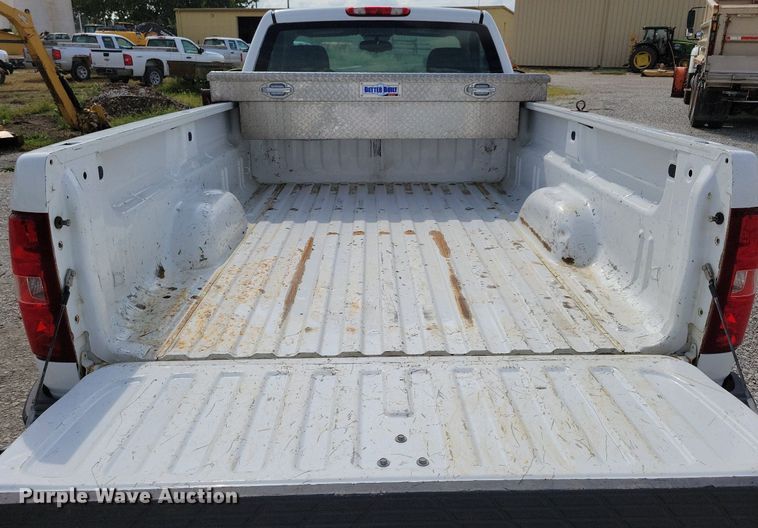 image for item IQ9923 2007 Chevrolet Silverado 1500  pickup truck