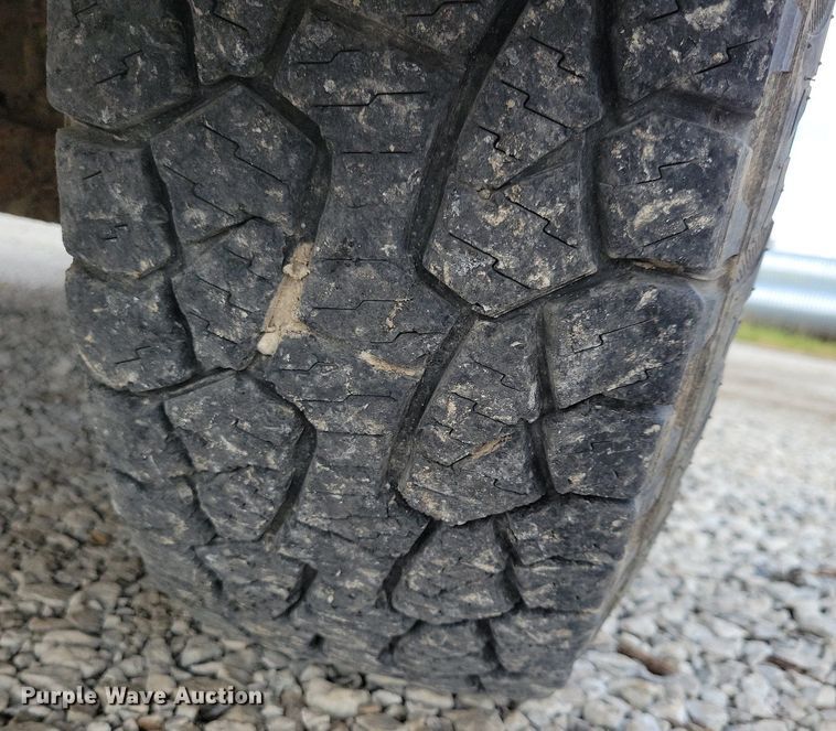 image for item IQ9923 2007 Chevrolet Silverado 1500  pickup truck