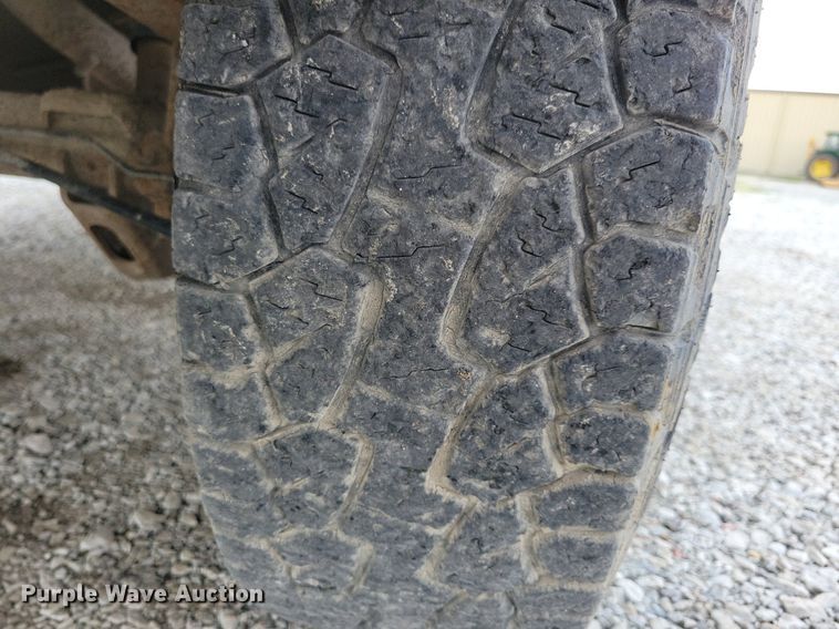 image for item IQ9923 2007 Chevrolet Silverado 1500  pickup truck