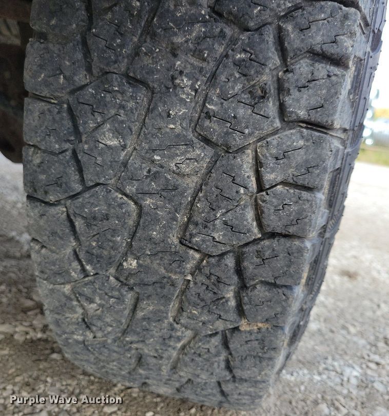 image for item IQ9923 2007 Chevrolet Silverado 1500  pickup truck