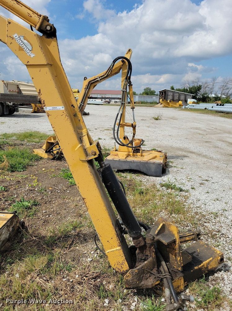 image for item IQ9925 Diamond  side boom rotary mower