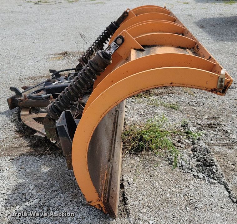 image for item IQ9926 Henderson  10' W snow plow