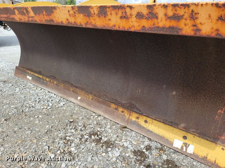 image for item IQ9927 Henderson  10' W snow plow