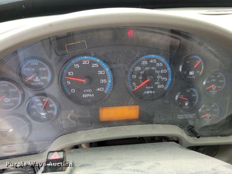 image for item IQ9928 2014 International WorkStar 7400  dump truck