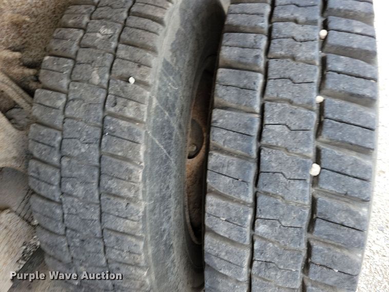 image for item IQ9928 2014 International WorkStar 7400  dump truck