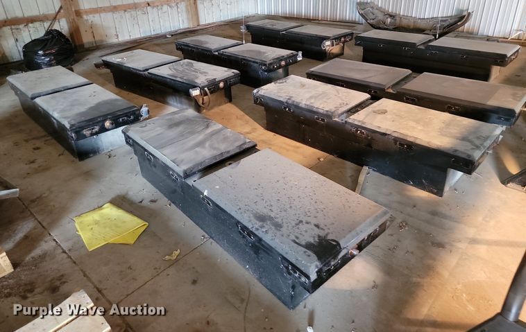 image for item JE9547 (9) toolboxes