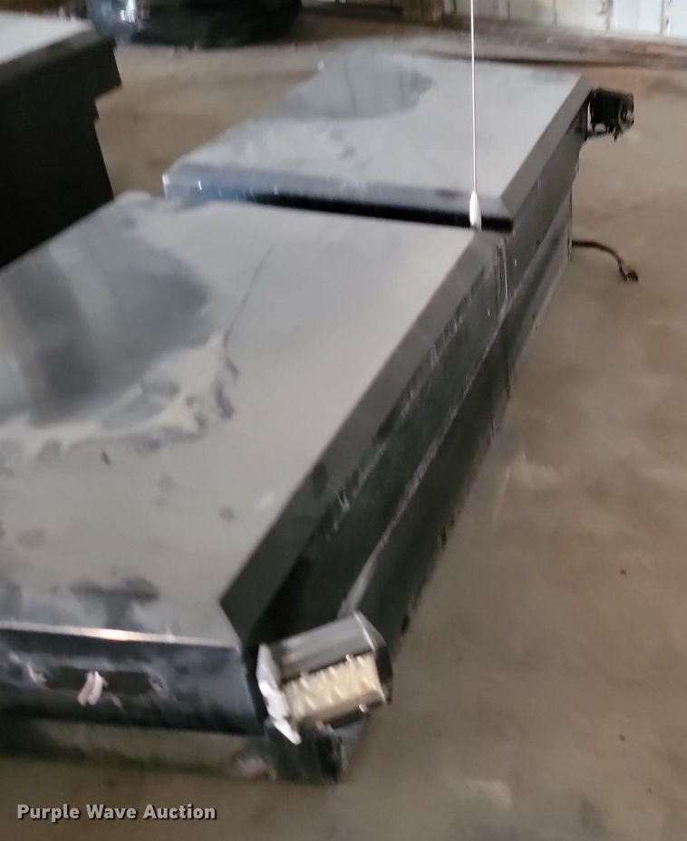 image for item JE9547 (9) toolboxes