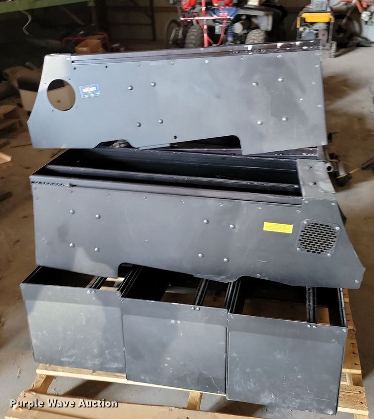 image for item JE9556 Automotive accessories